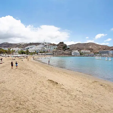 Junto A La Playa Mogán